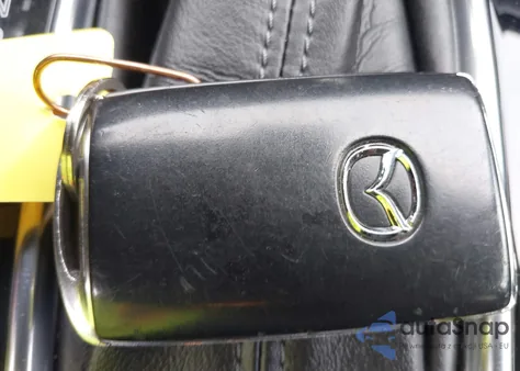 2020 Mazda Cx-5 Touring z USA, uszkodzony, nr VIN JM3KFACM1L0767587